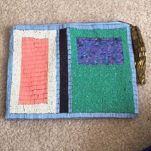 Beaded clutch